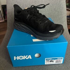 Hoka Black Clifton 8 Shoes